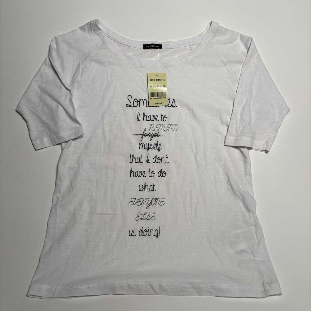 Women’s Size Small Motivi Slogan Tee White Graphic Top